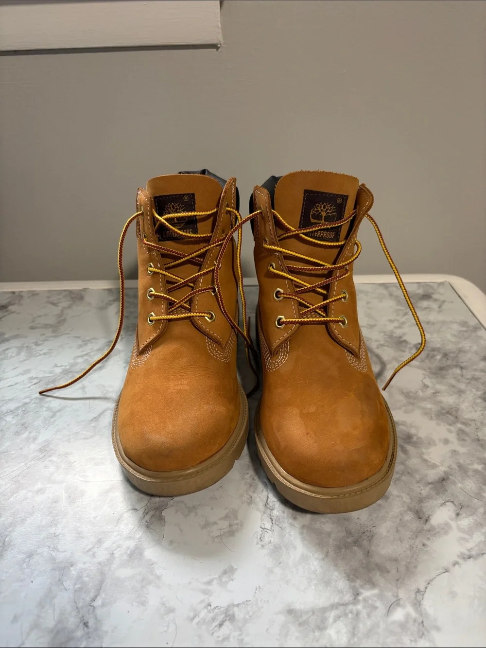 Timberland Wheat Nubuck Lace-Up Boots (kids size 4.5) (fits women 6.5/7)